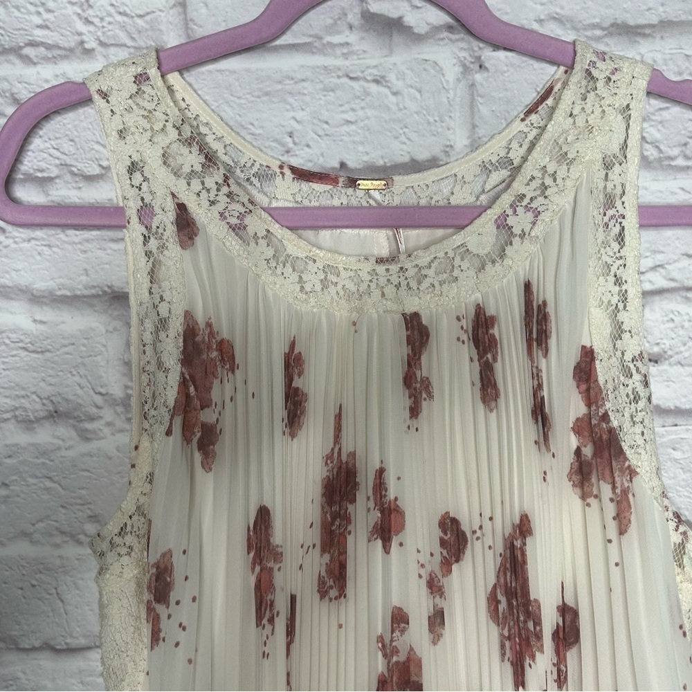 Free People Floral Lace Pleated Flowy Sleeveless Shift Dress - Picture 8 of 16